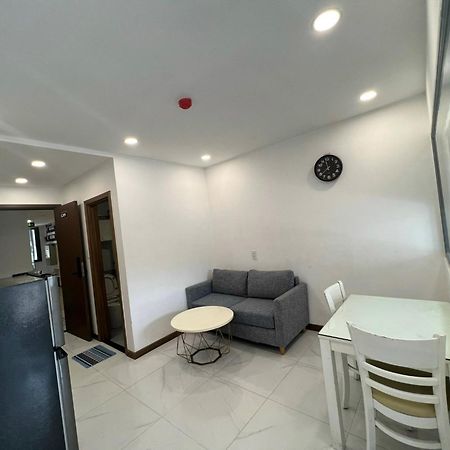 Smiley Apartment Quan 2 Ho Chi Minh-staden Exteriör bild